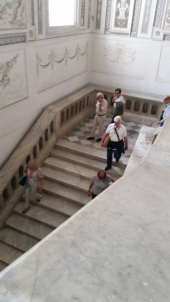 (29) Complesso Monastico - Scalone monumentale